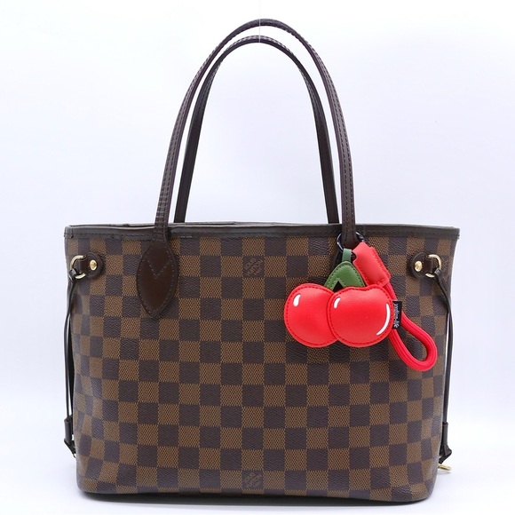 Louis Vuitton Handbags - 🍓LV Neverfull PM VI3091